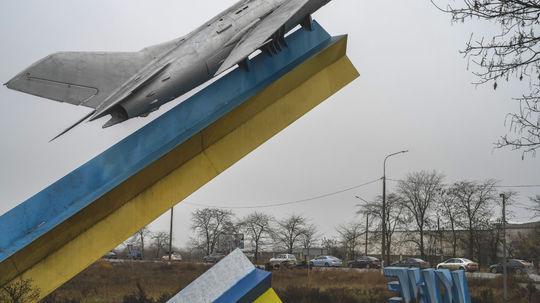 ONLINE: Kyjev čaká mráz a sneženie. Zmrznutá pôda môže zosilniť boje na fronte