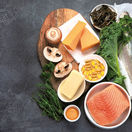 vitamín D, potraviny, losos, ryba, šampiňóny, syr, žĺtok, hrášok, ružičkový kel