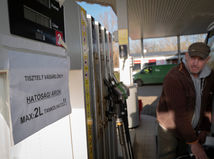 Maďari končia so zastropovaním cien palív....