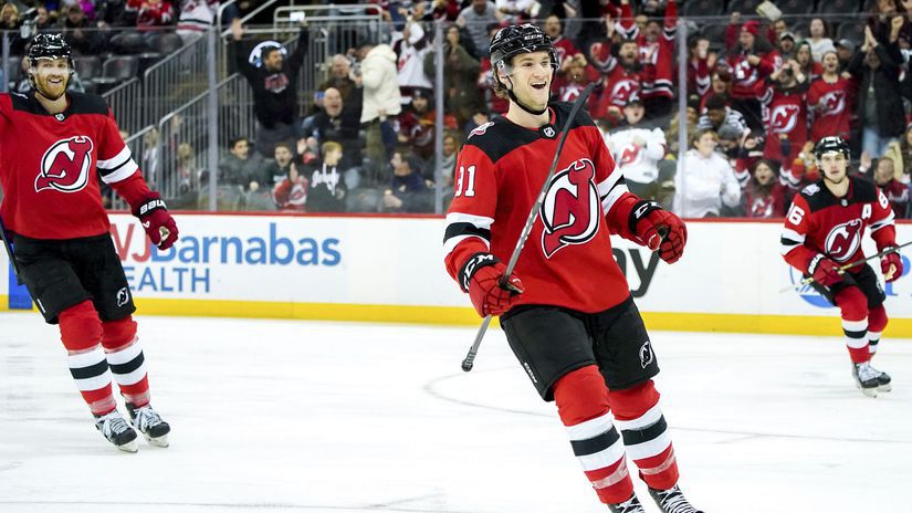 15. Jesper Bratt - New Jersey Devils
2,99 bodu...