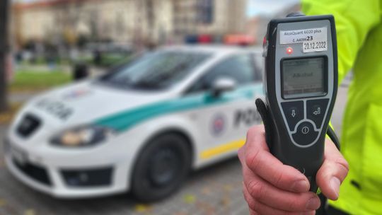 Polícia v Košickom kraji kontrolovala na alkohol vodičov autobusov i električiek. Dvaja nafúkali