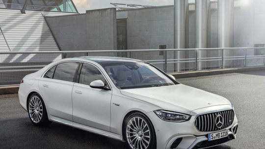 Mercedes-Benz S63 AMG E Performance - 2022