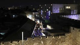 Izrael Jeruzalen Vianoce vianočný stromček