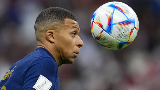 Končí hviezdny Mbappé v Paríži St. Germain? Vedenie klubu ho odstavilo z kádra