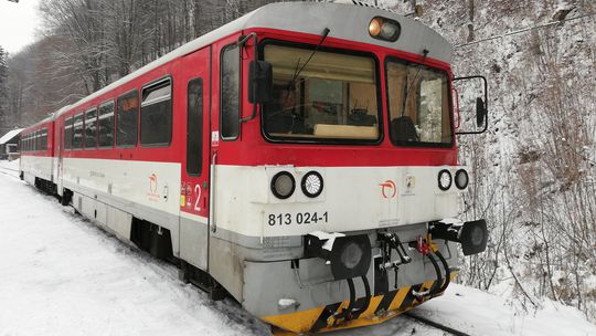 Vlak v Sedliackej Dubovej zastavil bez problémov.