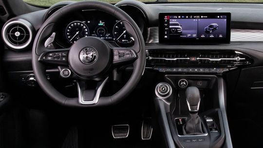 Alfa Romeo Tonale Plug-In Hybrid Q4 - 2022