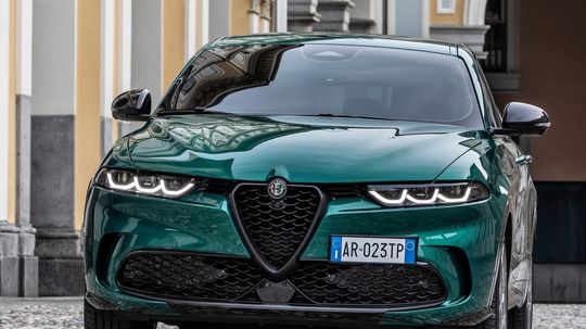 Alfa Romeo Tonale Plug-In Hybrid Q4 - 2022