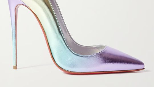 Dámske metalické lodičky s dúhovým efektom...