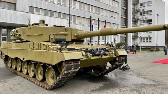 Do boja s Ruskom prichádzajú prvé západné tanky. Poľsko pošle stroje Leopard 2
