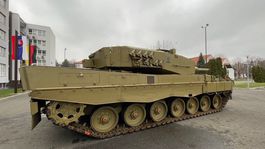 tank leopard