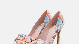 Vzorované lodičky Ted Baker, predávajú sa za...