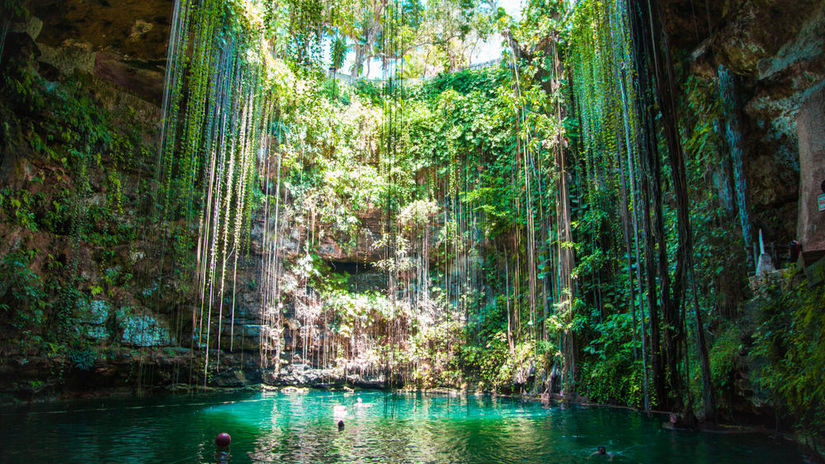 Cenotes Ik Kil, Mexiko