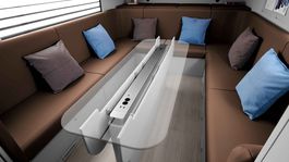 Hyundai Universe Mobile Office