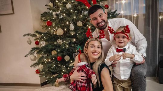 MMA fighter Attila Végh with his family.