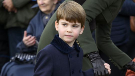 Princ Louis počas vianočnej  bohoslužby v...