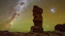 Slovinsky-Atacama-South-Celestial-Rock SMALL