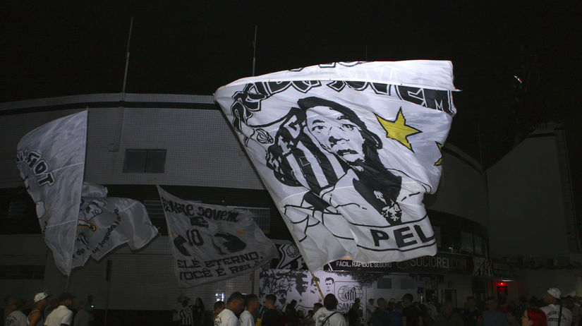 Fanúšikovia Santosu smútia za legendou pred...