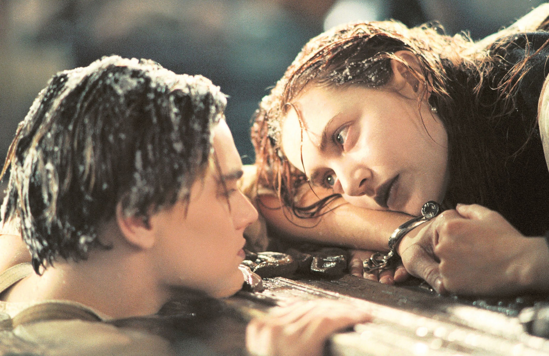 Jack (Leonardo DiCaprio) a Rose (Kate Winslet)...