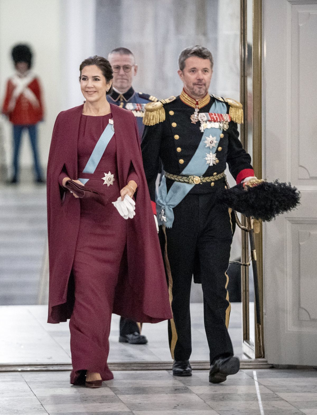 Dánsky korunný princ Frederik a jeho manželka -...