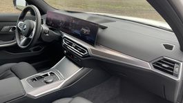 BMW 320d xDrive Touring (2023)