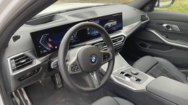 BMW 320d xDrive Touring (2023)