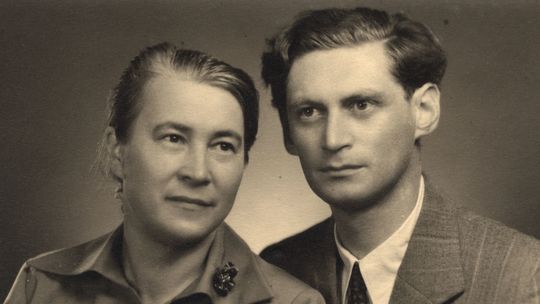 Zora Jesenská s manželom Jánom Roznerom.
