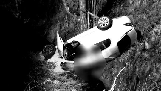 Vodič sa neďaleko Kremnice zrútil do 25-metrovej rokliny, zraneniam podľahol