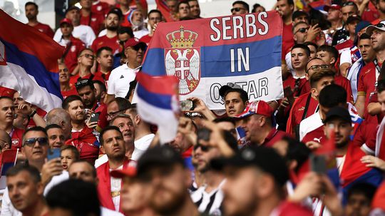 FIFA dodatočne dávala pokuty. Schytali to aj Srbi za narážky na Kosovo