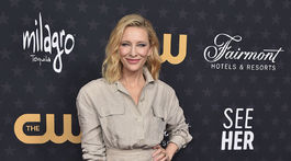 Herečka Cate Blanchett dorazila v šatách Max Mara. 