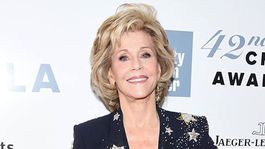 5-Straka-Jane Fonda in Schiaparelli