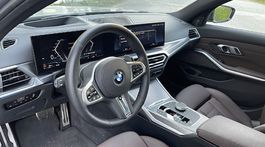 BMW M340i xDrive (2023)