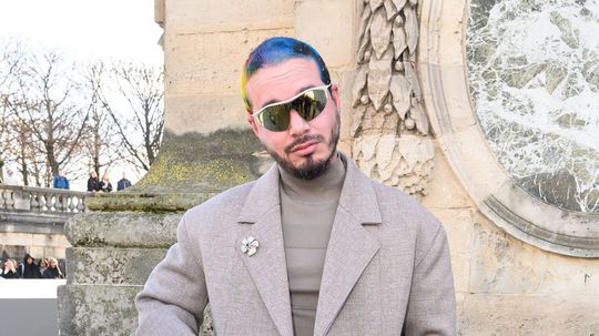 Spevák a hudobník J Balvin na prehliadke...