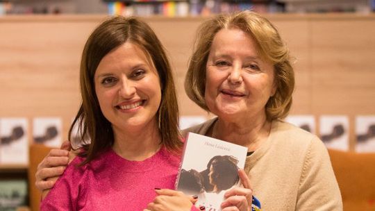 Hana Lasicová a jej mama, Magda Vášaryová,...