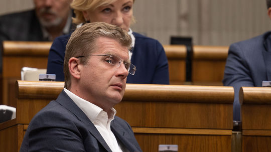 Hlas nominuje za podpredsedu parlamentu Petra Žigu