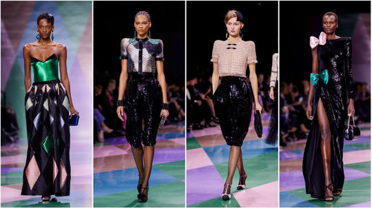 Modelky na prehliadke Armani Privé  - kolekcie...