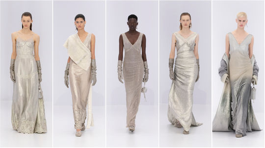 Modelky na prehliadke módnej kolekcie FENDI...