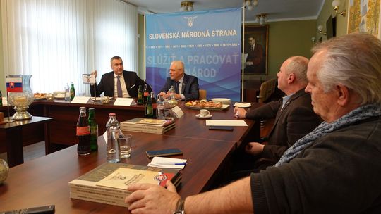 Šéf SNS Danko sa snaží dať dohromady Slovenský opozičný blok