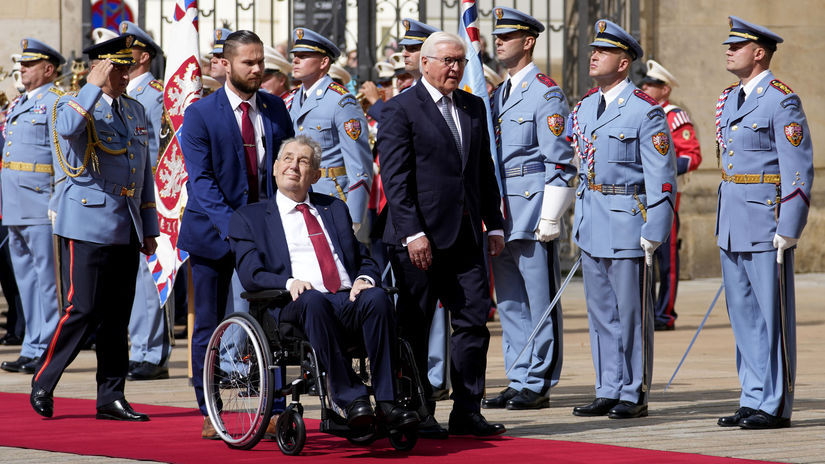 Český prezident Miloš Zeman a jeho nemecký...