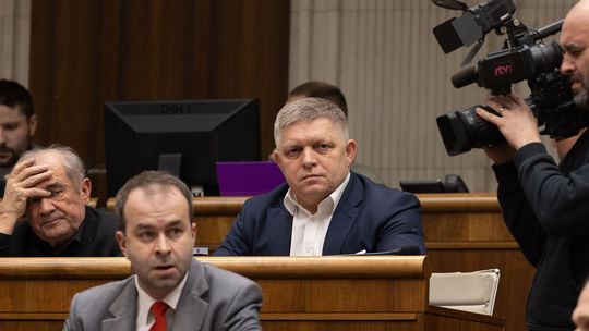 Českí politici sú znepokojení Slovenskom. Môže sa stať druhým Maďarskom, tvrdí Jourová