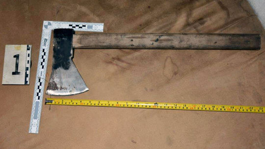 V obci Belá nad Cirochou sa 32-ročný muž s vidlami vyhrážal zabitím