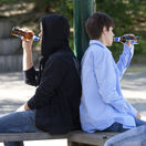 Alkoholizmus u detí / Pitie alkoholu u detí /