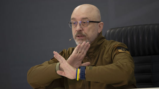 Ukrajinského ministra obrany chystajú odvolať. Kyjev pravdepodobne už má jeho nástupcu