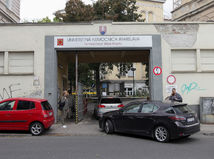univerzitna nemocnica bratislava, mickiewiczova,