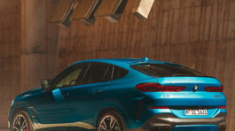 BMW X6 M60i - 2023