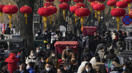 Čína, ulica, lampióny