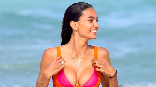 Modelka Kelly Gale, ktorá bola v minulosti...