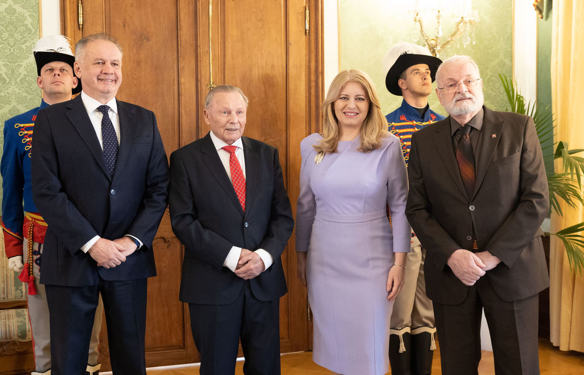 Spoločný obed prezidentov. Zľava Andrej Kiska,...