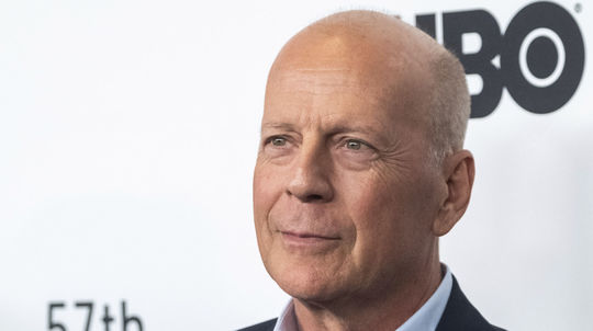 Bruce Willis oslávil 68 rokov, ale... Narodeniny sa začali plačom
