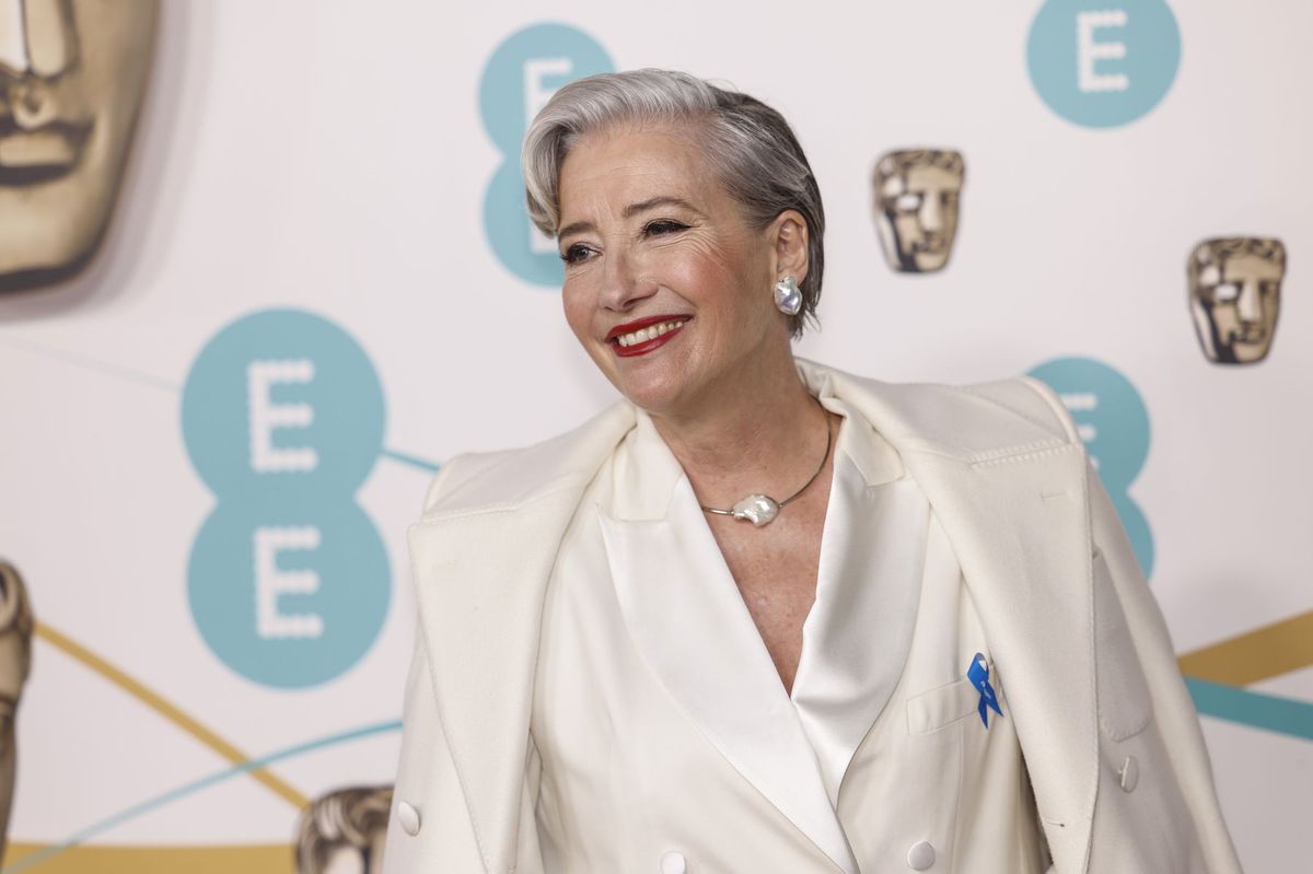 Herečka Emma Thompson a jej elegantné večerné...