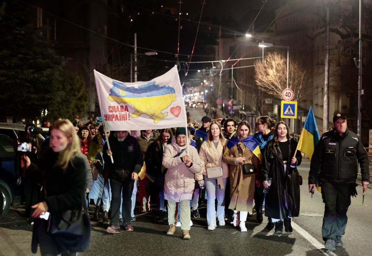 Pochod na podporu Ukrajiny v Bratislave